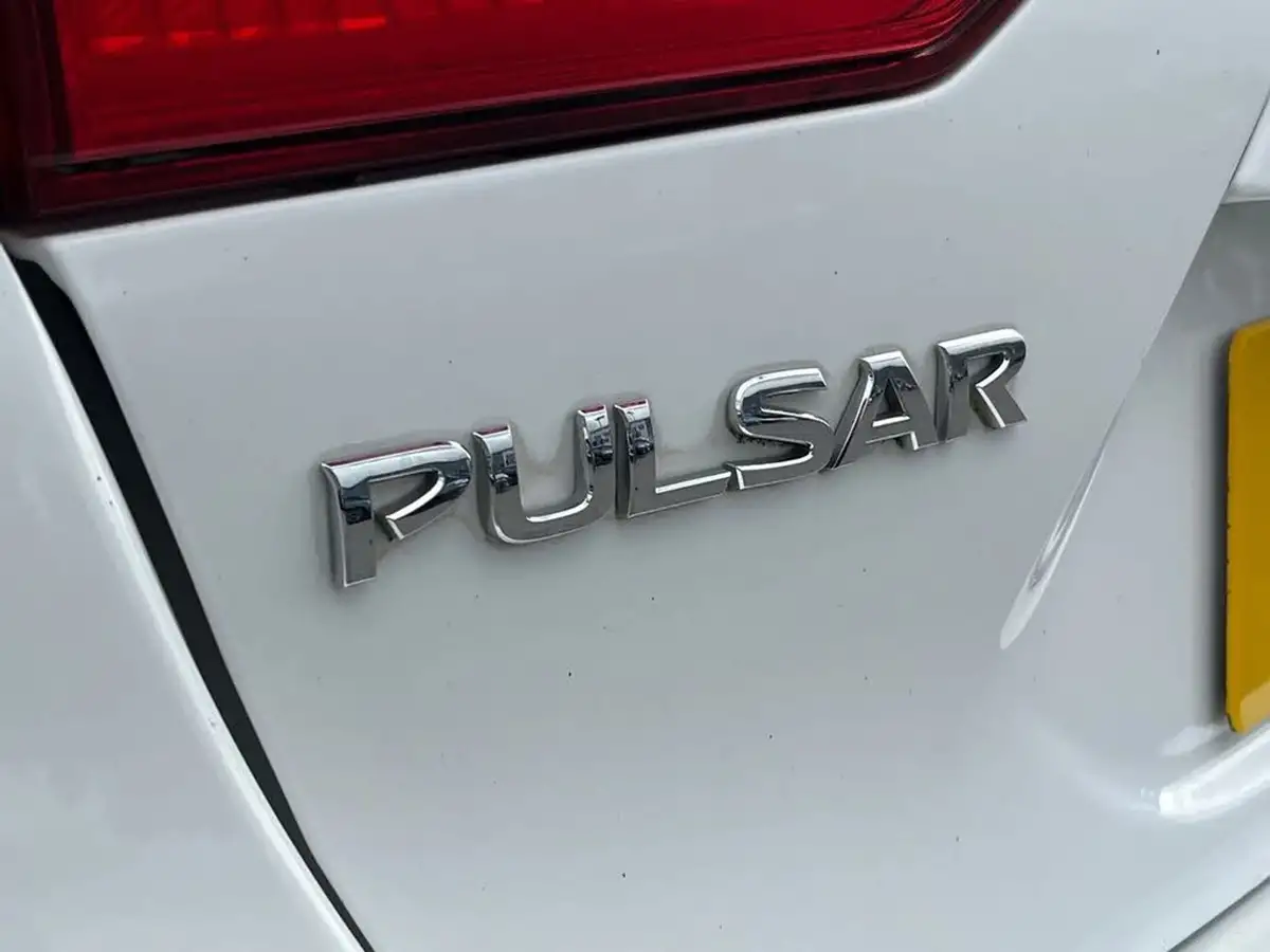 2017-nissan-pulsar-12-dig-t-n-connecta-ss-big-30