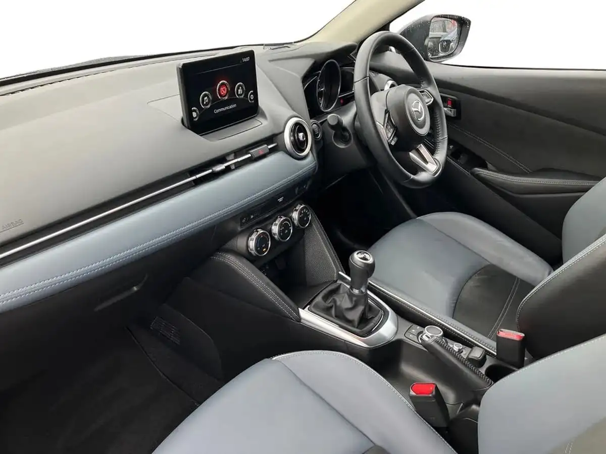2023-mazda-mazda2-15-e-skyactiv-g-gt-sport-big-6