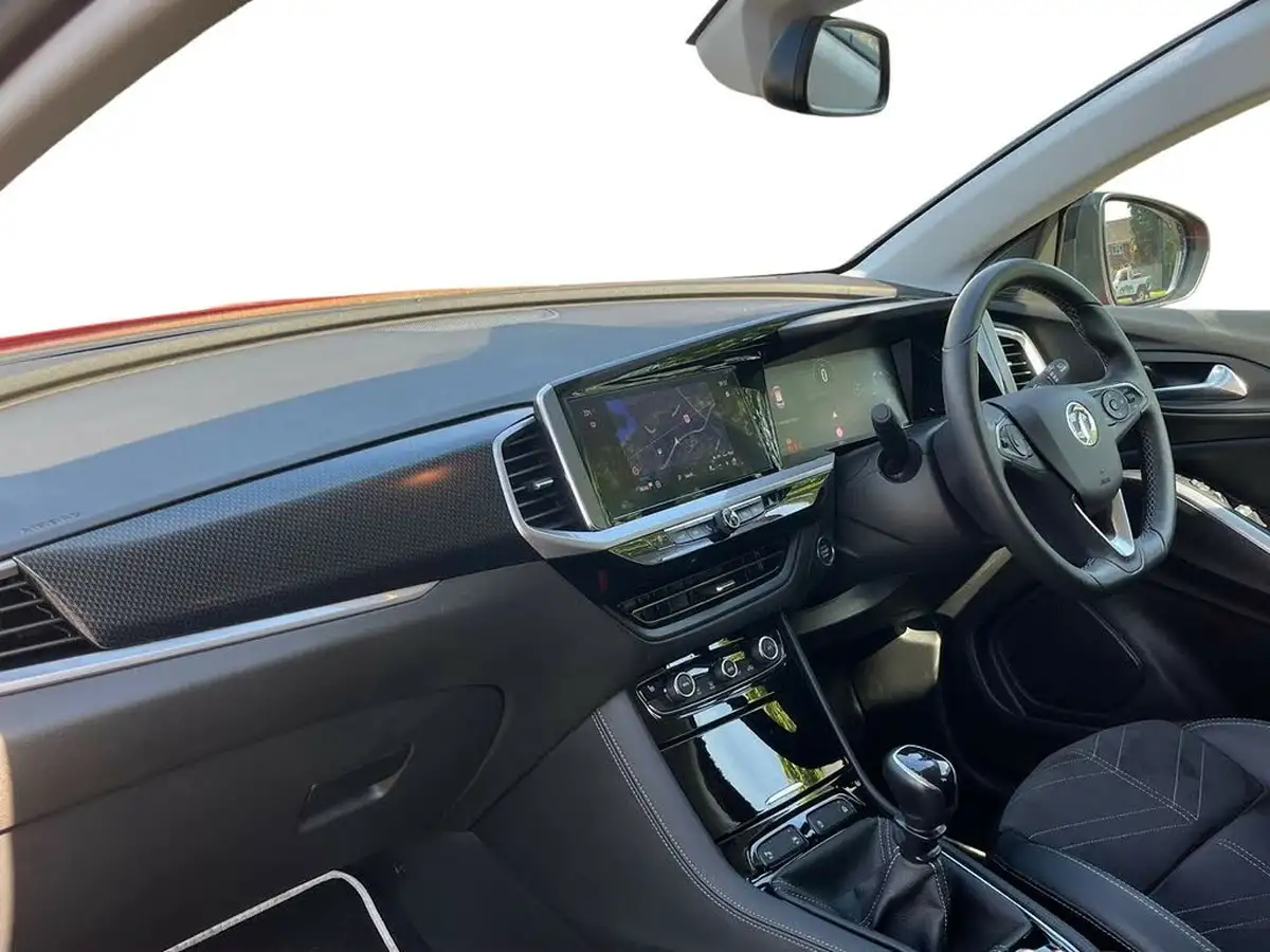 2023-vauxhall-grandland-12-ultimate-130ps-big-6