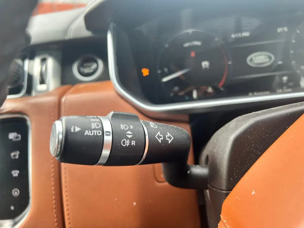 2016-land-rover-range-rover-44-sdv8-autobiography-44-sdv8-334bhp-4x4-ss-big-32