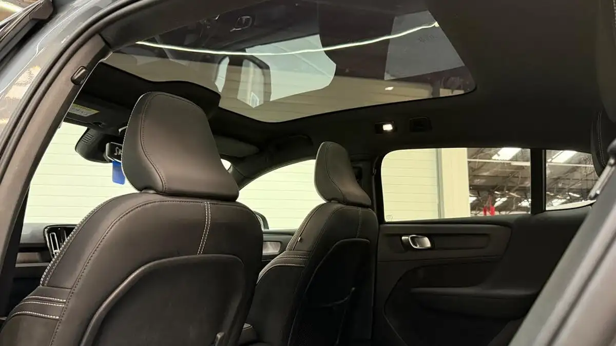 2022-volvo-c40-e-twin-recharge-pro-big-41