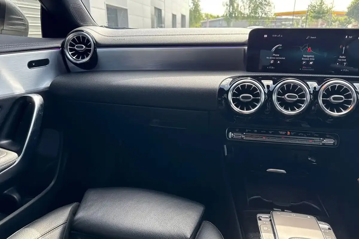 2021-mercedes-benz-cla-13-cla-180-amg-line-premium-plus-shooting-brake-5d-big-18