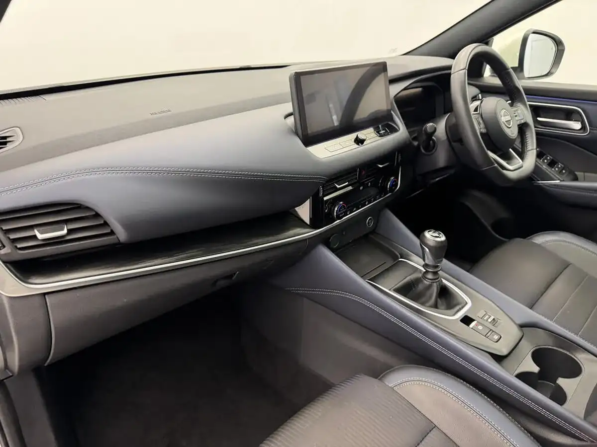 2023-nissan-qashqai-13-dig-t-tekna-140ps-mild-hybrid-big-12