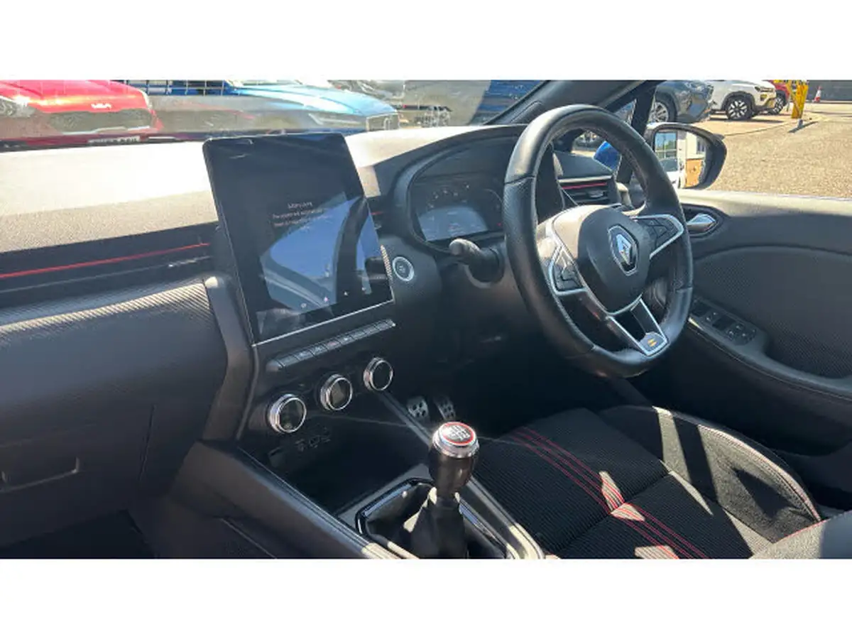 2022-renault-clio-10-tce-rs-line-rs-line-big-8