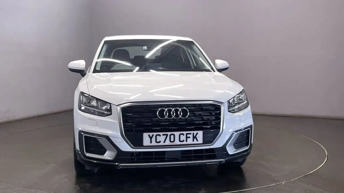 2020-audi-q2-16-30-tdi-technik-big-2