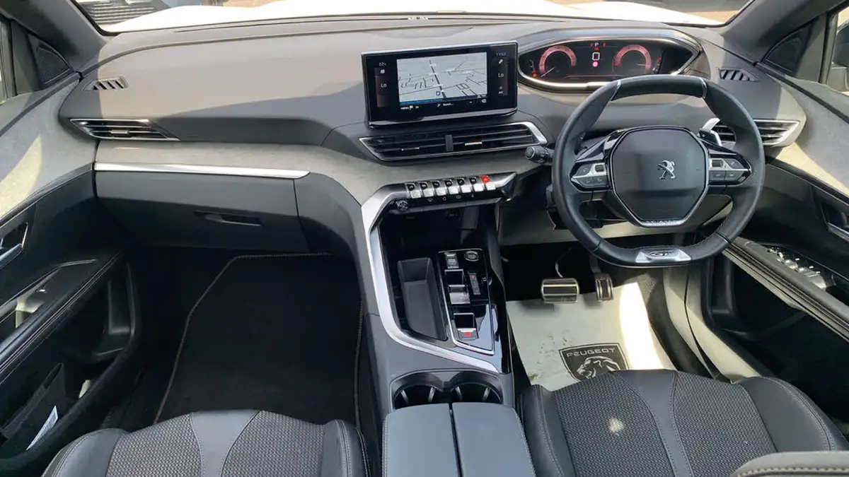 2024-peugeot-5008-suv-15-bluehdi-gt-130ps-big-3
