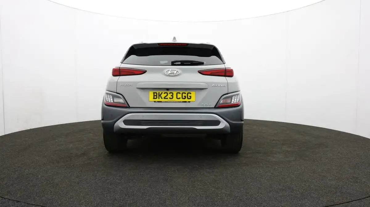 2023-hyundai-kona-16-gdi-premium-big-45