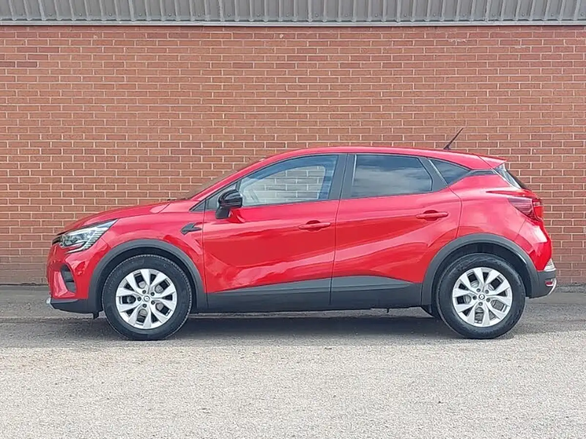 2022-renault-captur-10-tce-iconic-edition-big-3