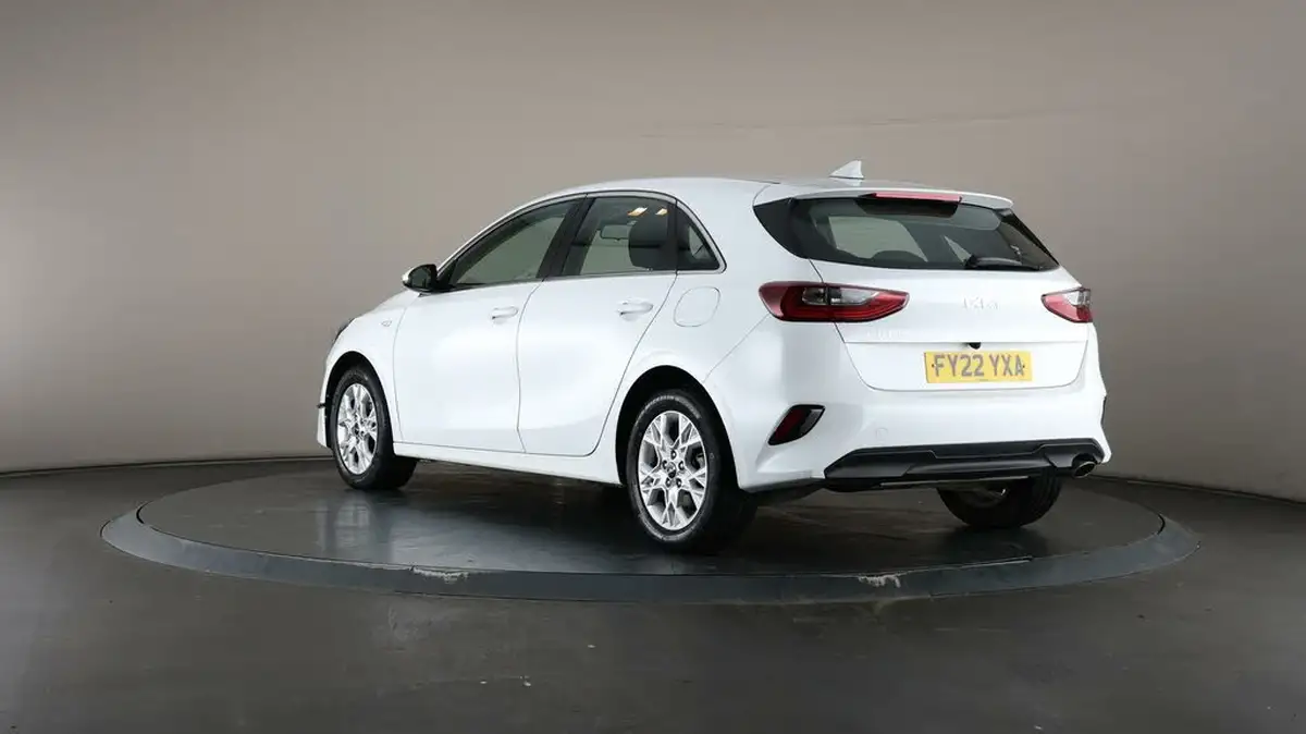 2021-kia-ceed-10-t-gdi-2-hatchback-big-71