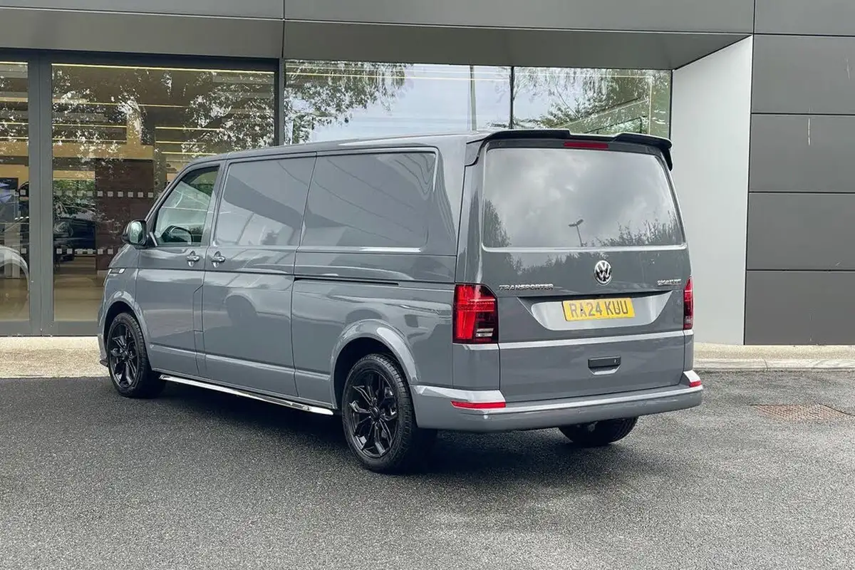2024-volkswagen-transporter-20bitdi-t32-sportline-bmt-swb-panel-van-big-54