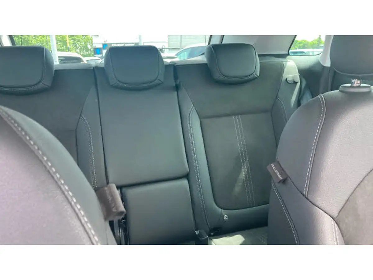 2022-vauxhall-crossland-12-ultimate-130ps-big-14