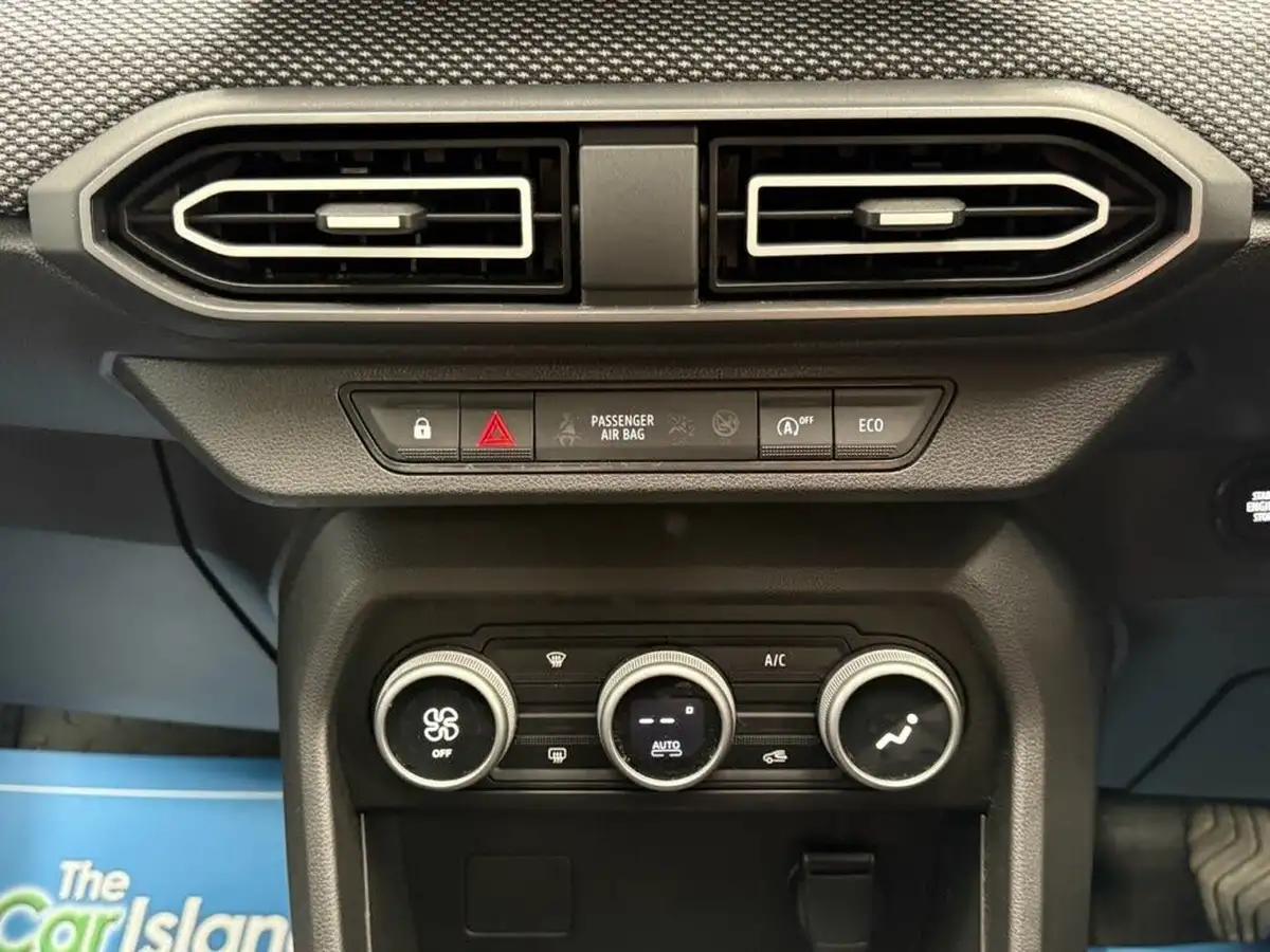 2023-dacia-jogger-10-tce-expression-big-25