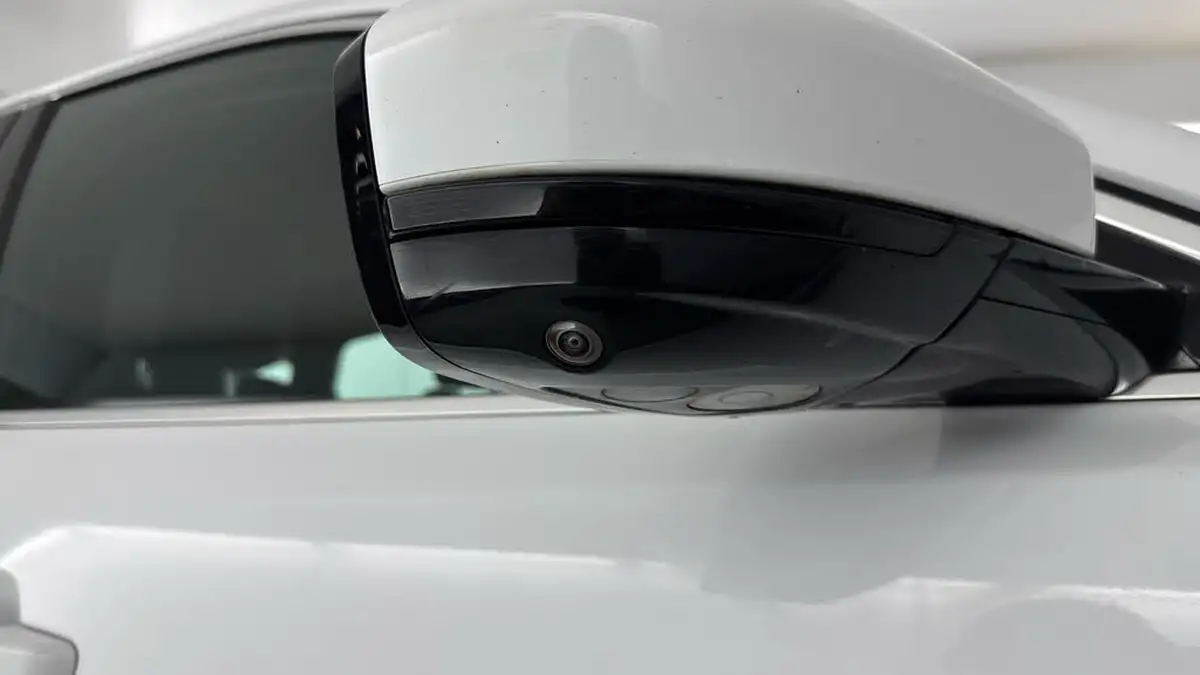 2021-jaguar-f-pace-20-p400e-s-big-33