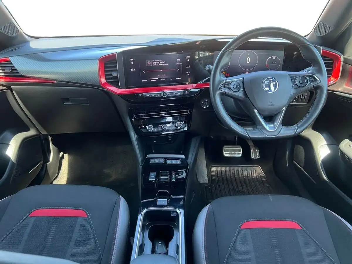 2023-vauxhall-mokka-e-gs-big-14