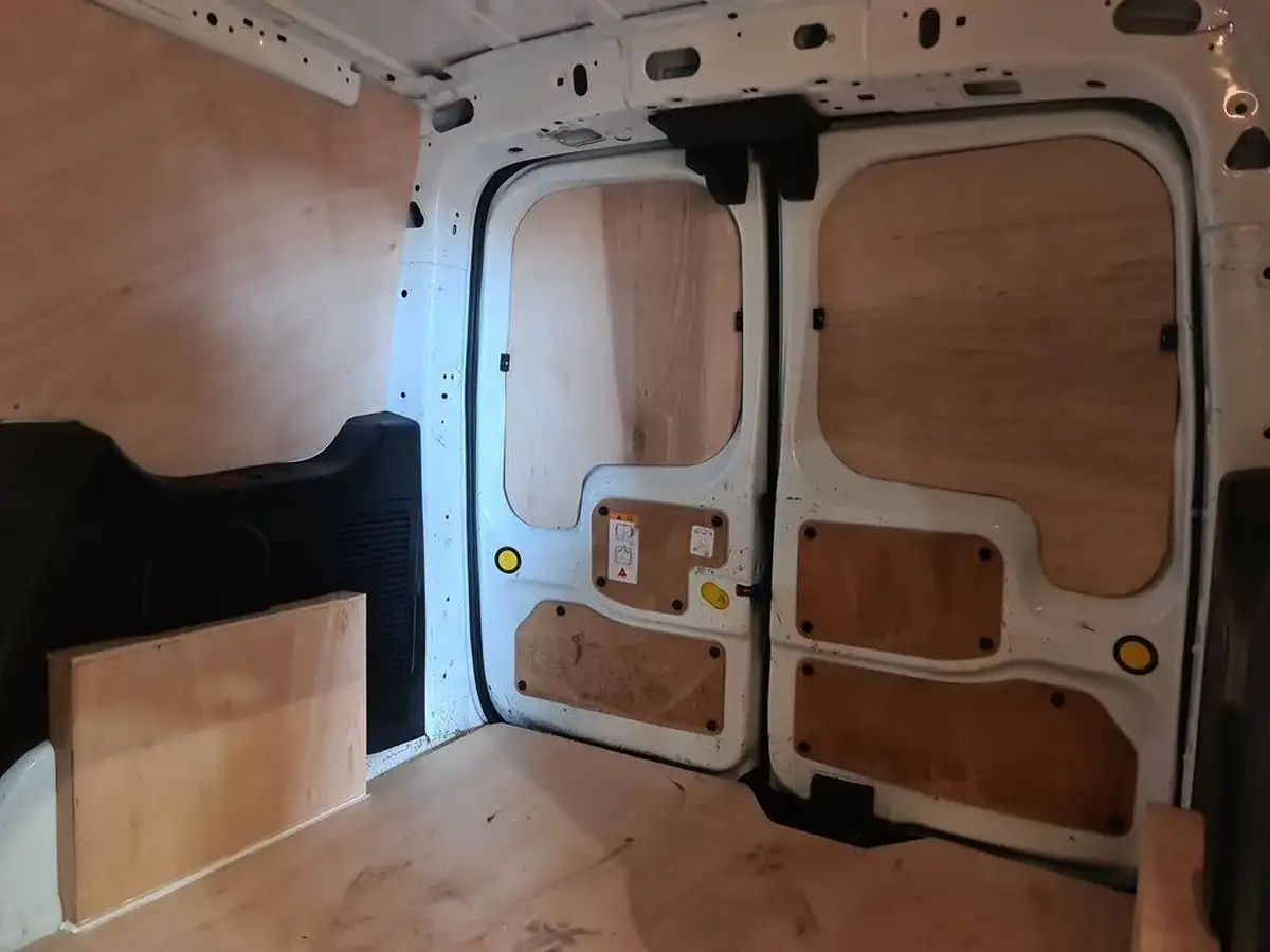 2022-ford-transit-connect-big-7