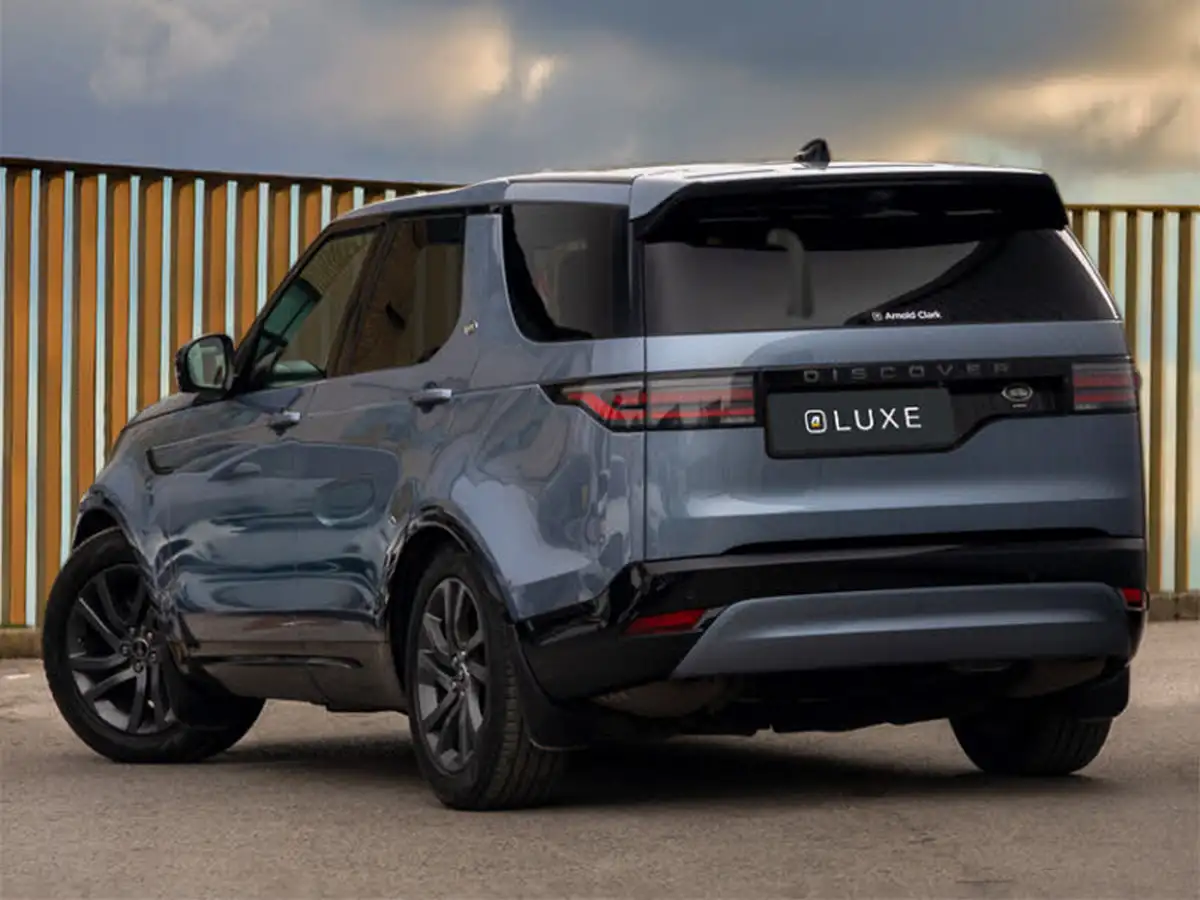 2021-land-rover-discovery-30-d300-r-dynamic-se-big-1