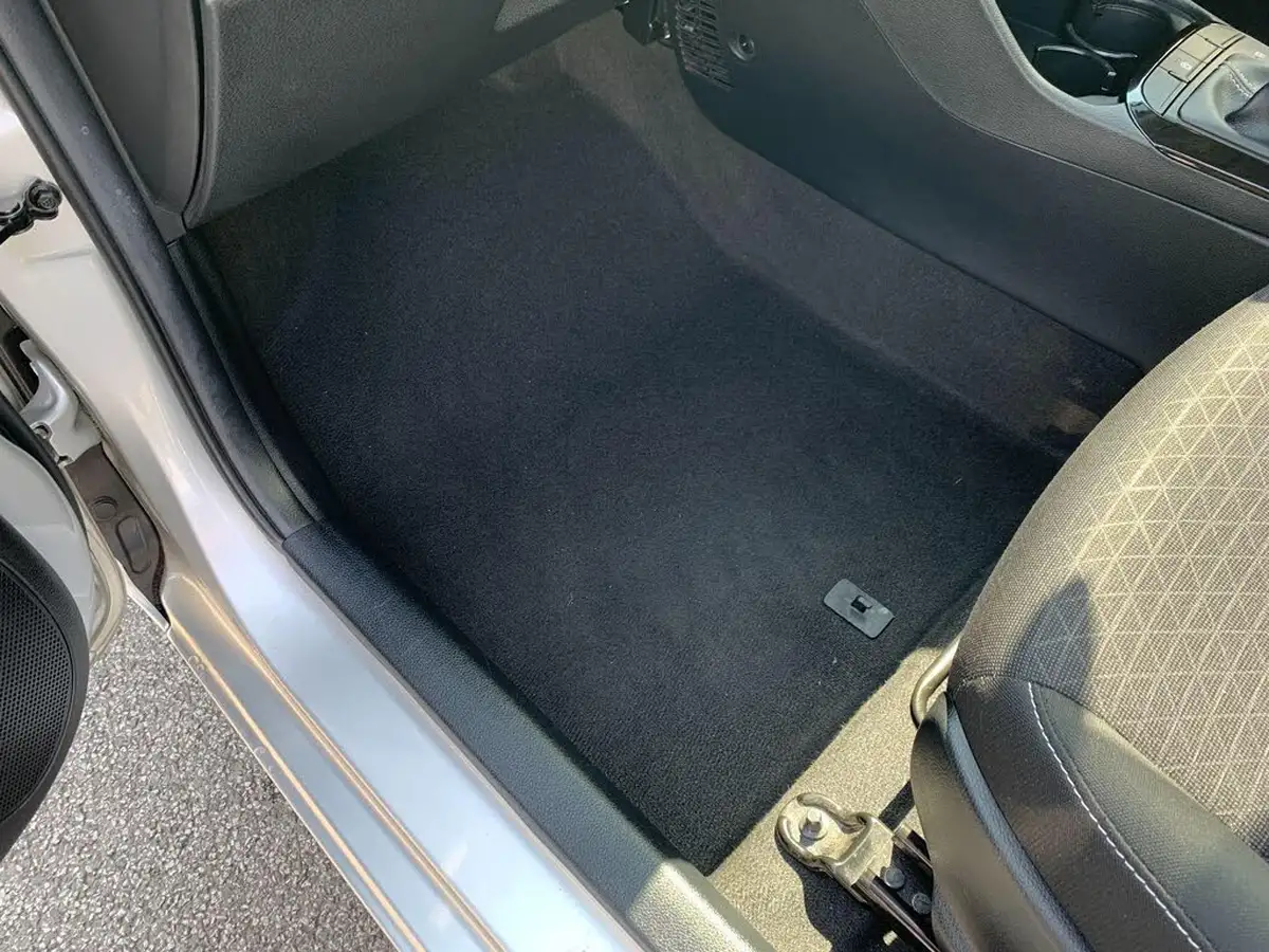 2021-kia-picanto-10-2-auto-seq-big-48
