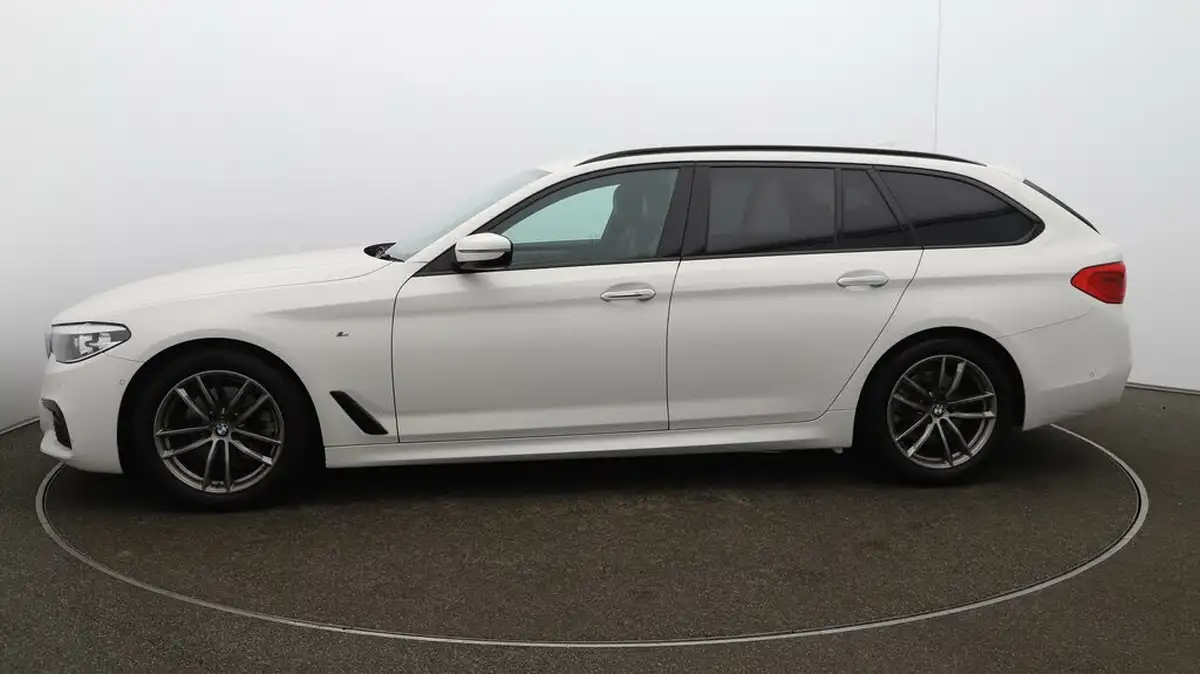 2017-bmw-5-series-20td-520d-m-sport-touring-5d-big-59