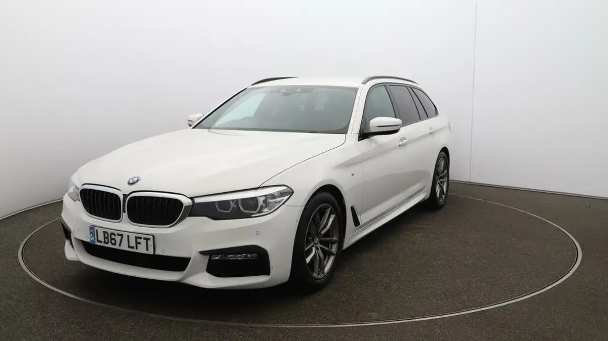 2017-bmw-5-series-20td-520d-m-sport-touring-5d-big-31