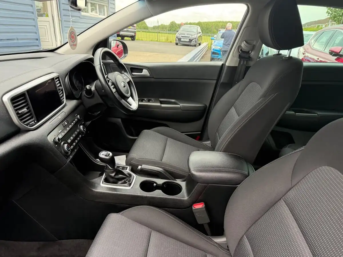 2021-kia-sportage-16-gdi-2-big-24