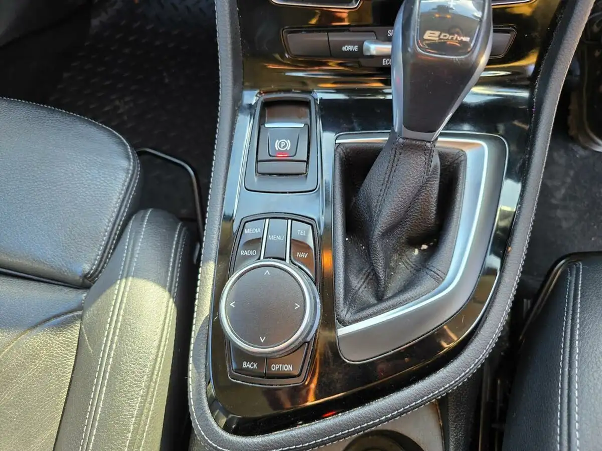 2017-bmw-2-series-15-225xe-phev-luxury-big-24