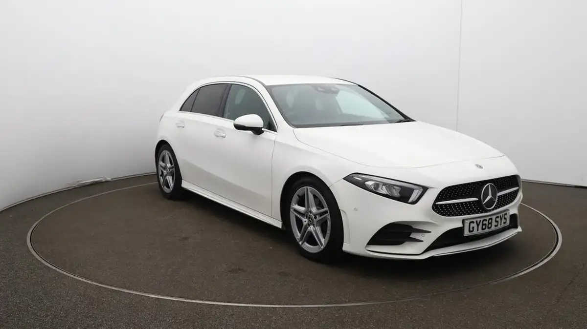 2018-mercedes-benz-a-class-13-a200-amg-line-premiumss-hatchback-5d-7g-dct-big-41