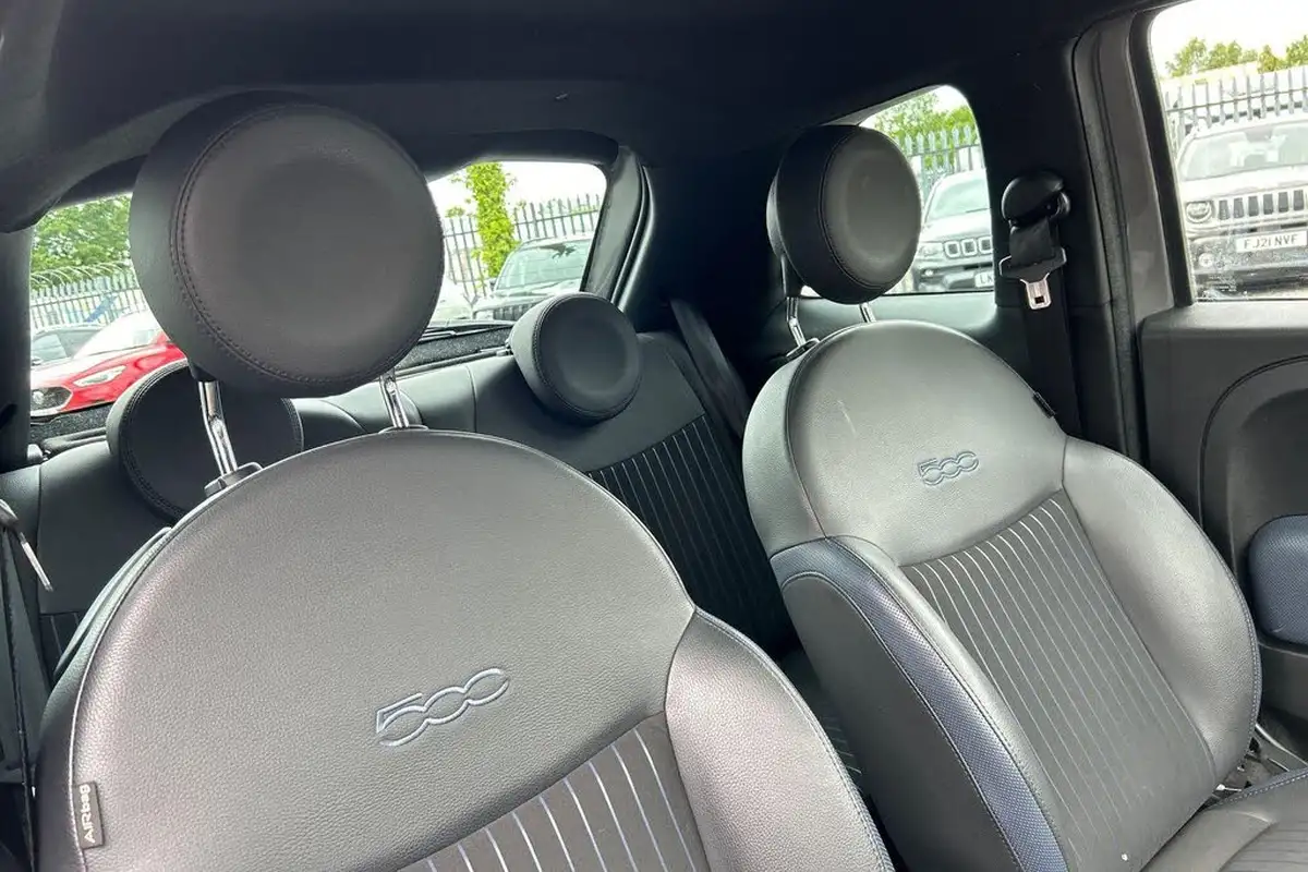 2021-fiat-500-10-rockstar-big-14
