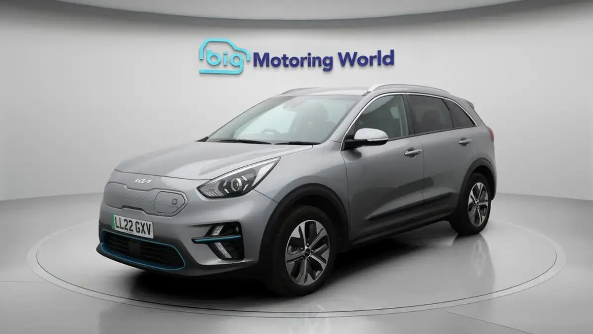 2022-kia-niro-ev-e-2-big-3