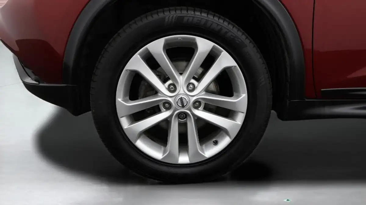 2018-nissan-juke-12-dig-t-bose-personal-edition-big-18