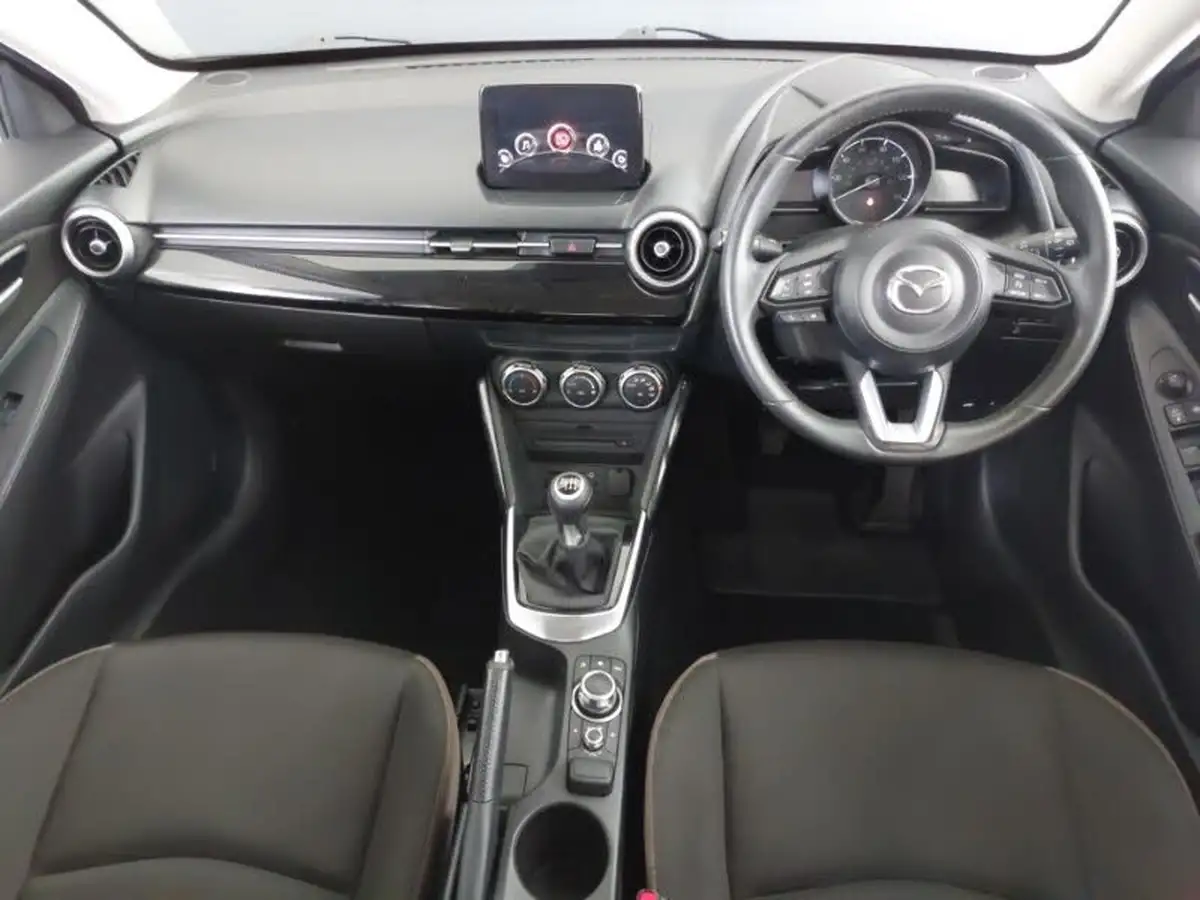 2020-mazda-mazda2-15-skyactiv-g-se-l-nav-big-2