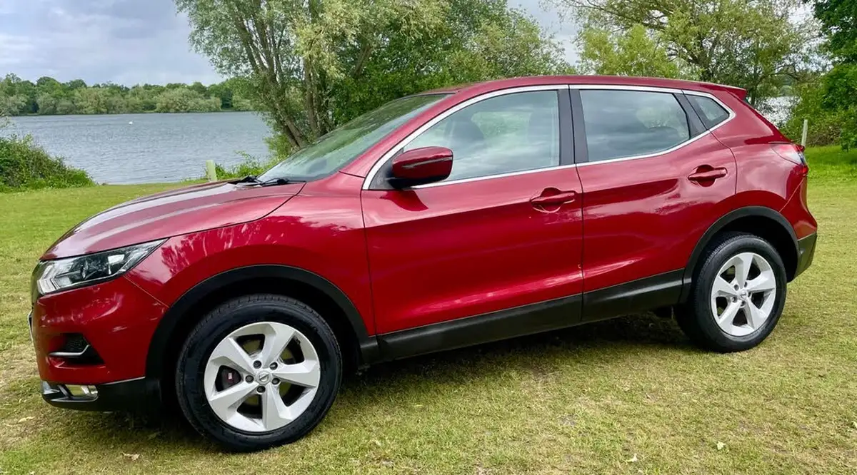 2018-nissan-qashqai-12-dig-t-acenta-big-19