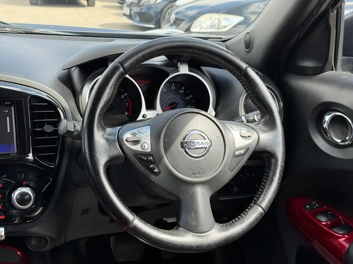 2015-nissan-juke-16-acenta-big-23