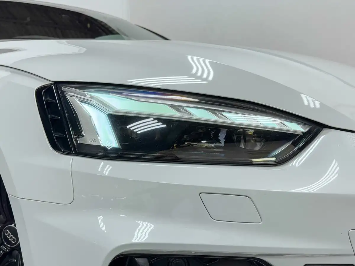 2021-audi-rs5-29-tfsi-coupe-2d-big-12