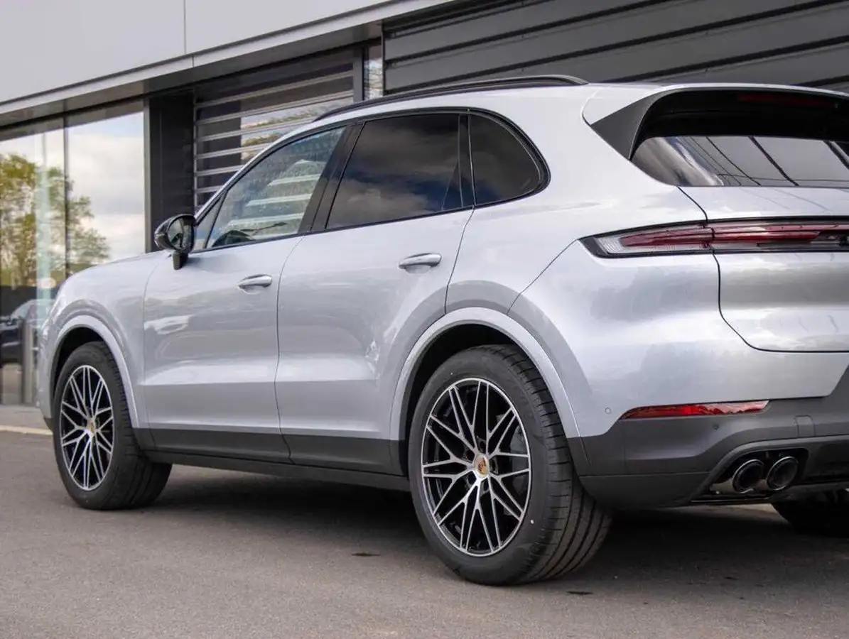 2025-porsche-cayenne-30-v6-353ps-station-wagon-big-20