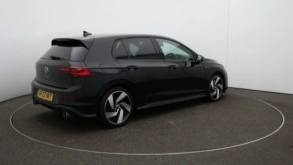 2022-volkswagen-golf-20-tsi-gti-dsg-big-45