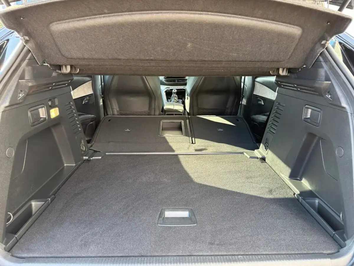 2022-peugeot-3008-suv-15-bluehdi-gt-big-42