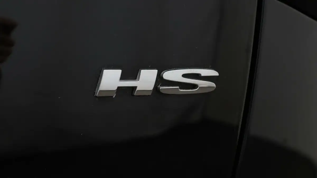 2022-mg-hs-15t-gdi-excite-162ps-big-21