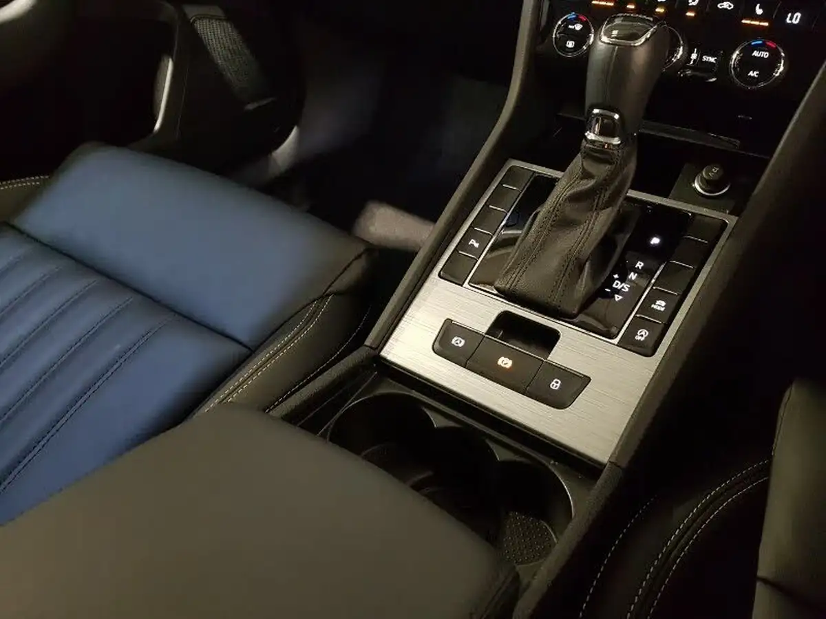 2023-skoda-superb-15-tsi-se-technology-estate-dsg-big-13