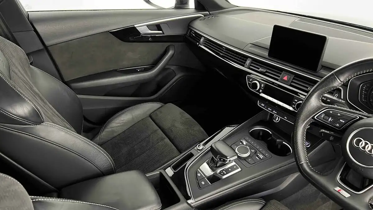 2019-audi-a4-20-35-tfsi-black-edition-s-tronic-big-34
