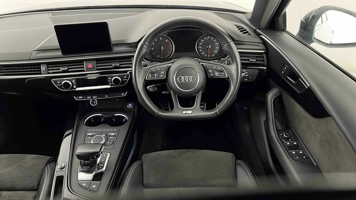 2019-audi-a4-20-35-tfsi-black-edition-s-tronic-big-10