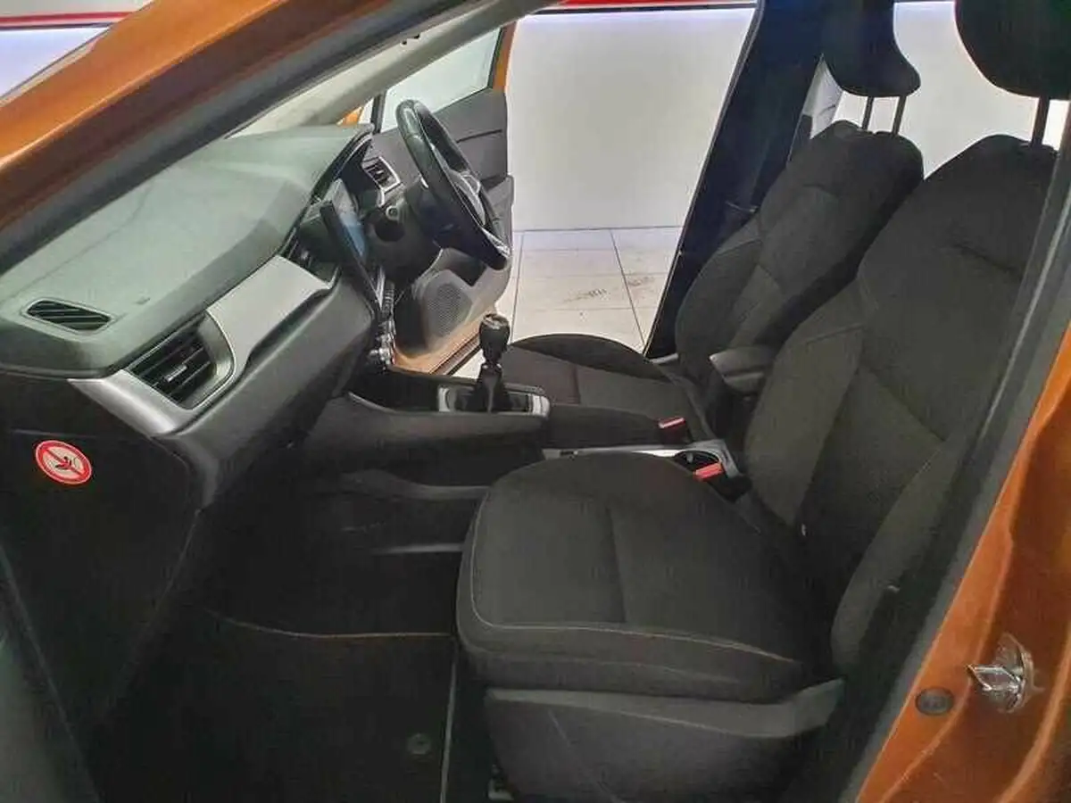 2021-renault-captur-10-tce-iconic-edition-big-19