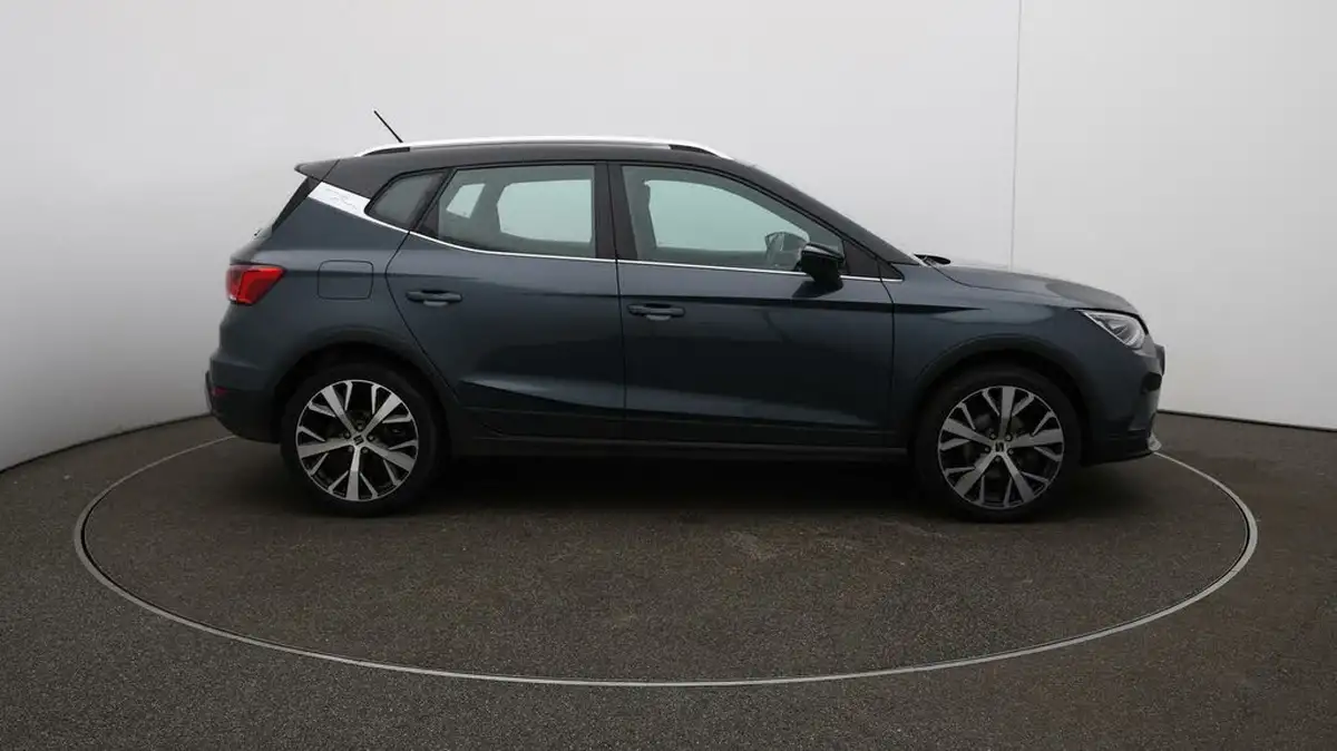 2022-seat-arona-10-tsi-xperience-lux-big-42