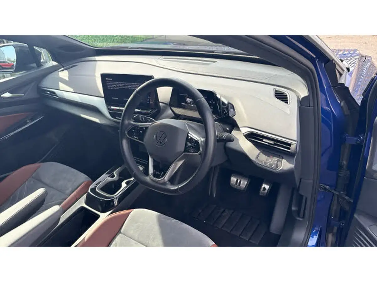2021-volkswagen-id4-e-first-edition-big-5