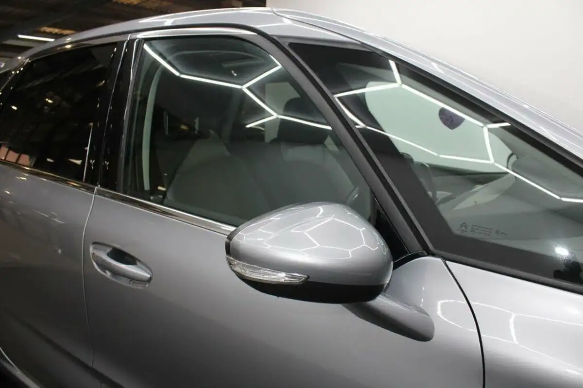 2018-citroen-c4-picasso-16bluehdi-flair-eat6-big-19