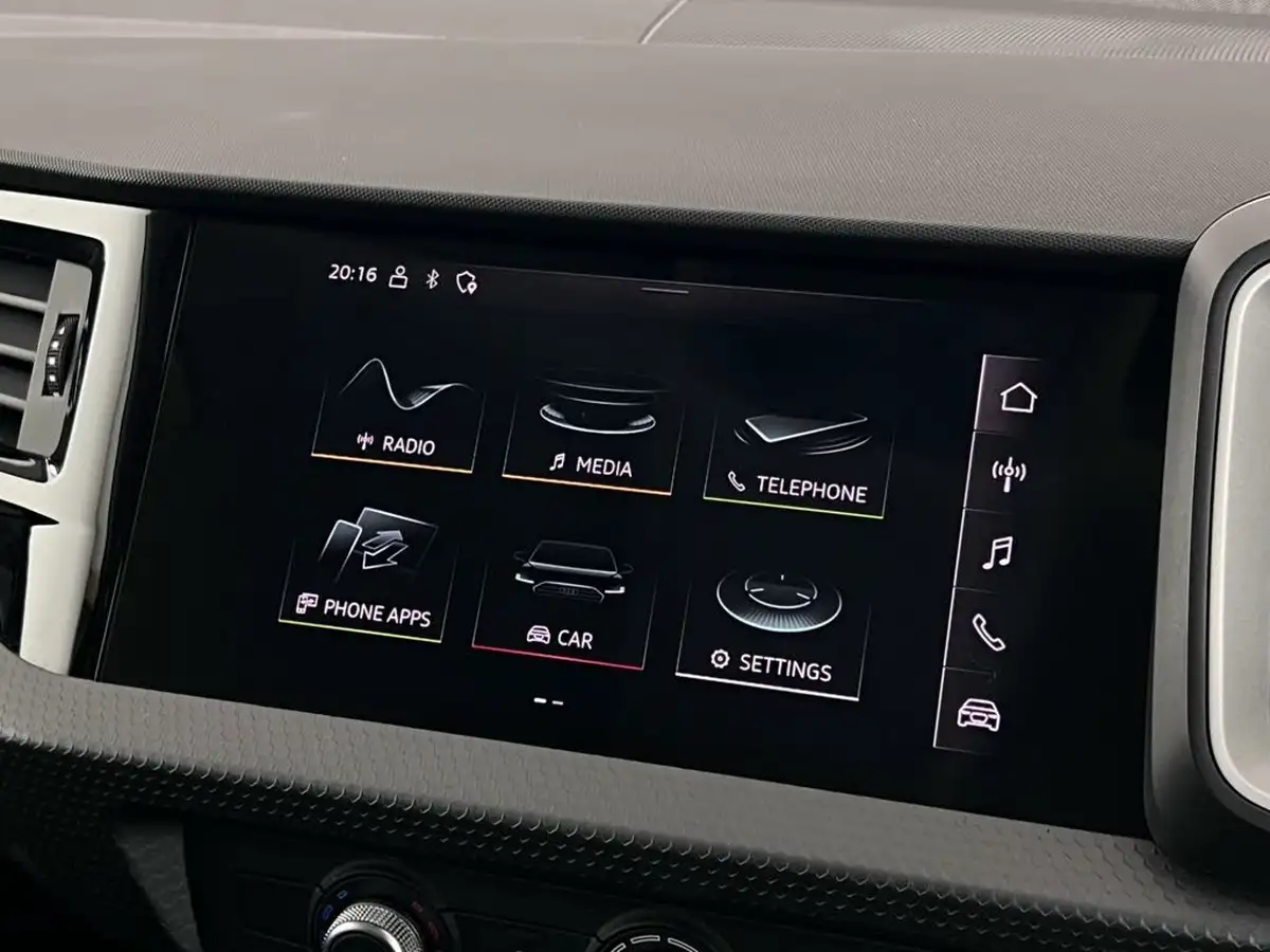 2022-audi-a1-10-25-tfsi-sport-big-25