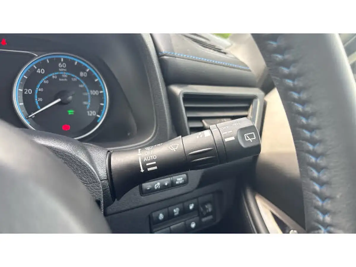 2021-nissan-leaf-e-e-tekna-big-53