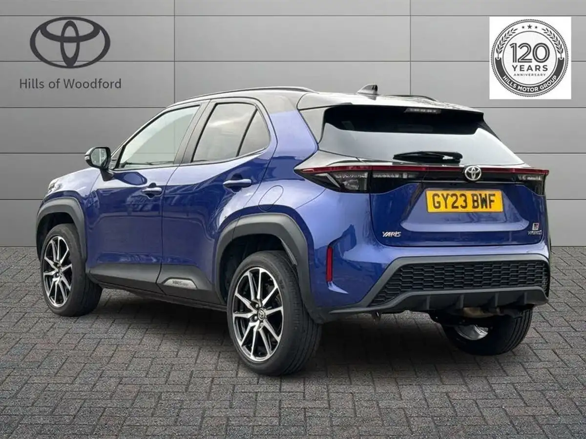 2023-toyota-yaris-cross-15-vvt-i-gr-sport-big-6