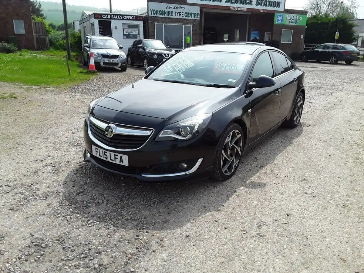 2015-vauxhall-insignia-20cdti-sri-vx-line-140ps-navss-ecoflex-big-2