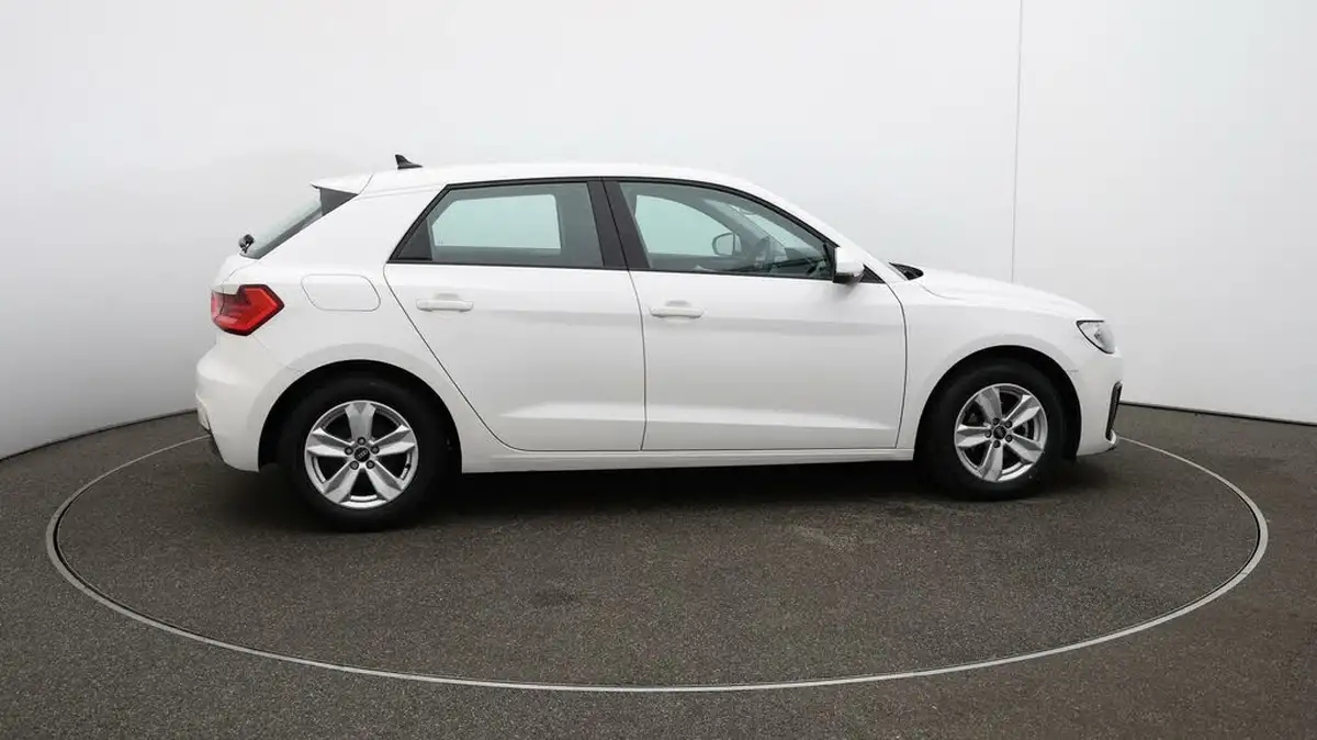 2022-audi-a1-10-25-tfsi-technik-s-tronic-big-42