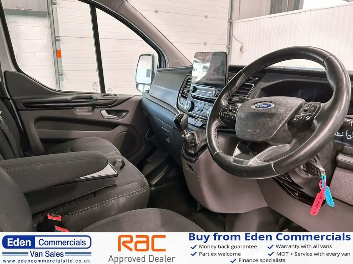 2021-ford-transit-custom-20tdci-300-l1h1-limited-130pseu6dt-panel-van-big-13